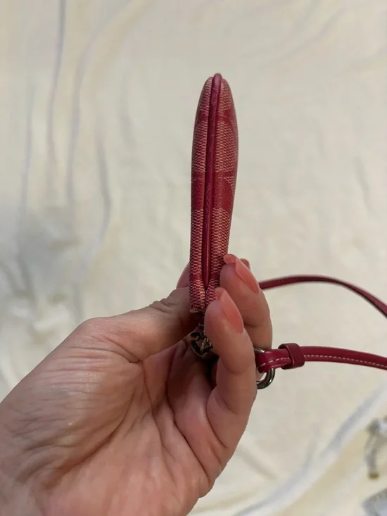 Coach Heritage Pink White Stripe Signature Wristlet with Hang Tag EUC - Picture 8 of 8